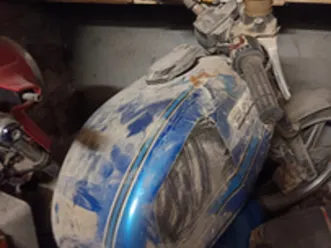 honda cx 500 rossa e una azzurra