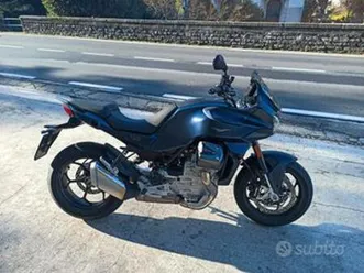 moto guzzi v100 mandello