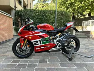 ducati panigale v2 bayliss anniversary rosso