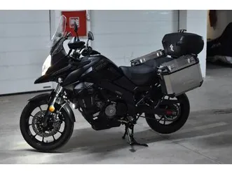 suzuki vstrom 650; 20.300 km, izuzetan !!! puno opreme, 2024 god.