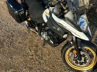 moto suzuki dl vstrom xt