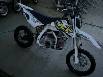 125 ycf pilot échange possible