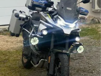 cfmoto 800 mt touring + bagagerie alu
