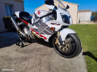 honda vfr 1000 sp2