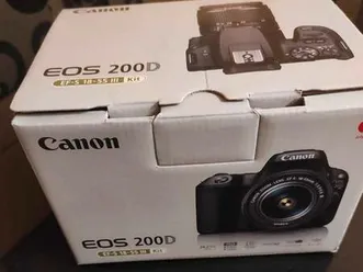 cámara canon eos 200d + flash neewer