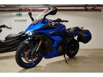 gsx-s 1000 gt travel