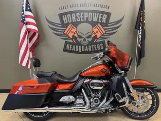 2018 cvo® street glide®