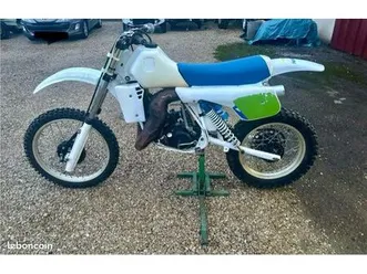 moto husqvarna 240