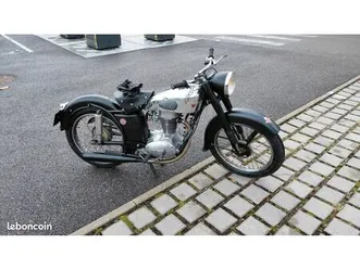 jolie motobecane 175