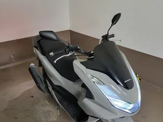 scooter 125 honda pcx 2023