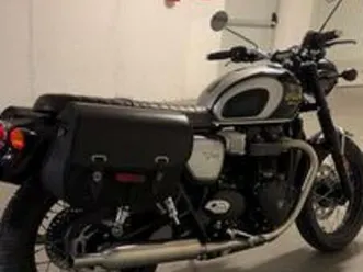 triumph bonneville - 2025