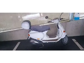 vespa et4-125