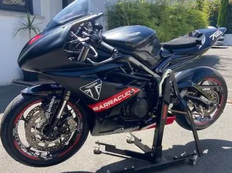 triumph street triple 765 rs / piste