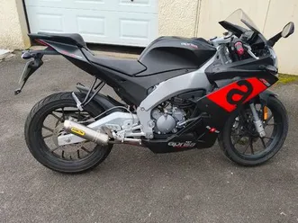 aprilia rs4