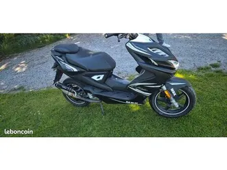 scooter mbk nitro naked