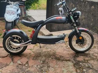 moto électrique custom 50 cc