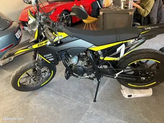 sherco sm 50 neuve 1ere main + 10 km
