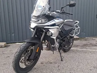 cf moto mt 800 sport +