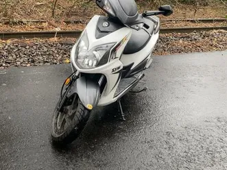 ② sym jet 4r 50 cc 2015