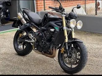 triumph street triple 675r (2009) irrepreensível pronta a pular