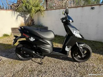 scooter piaggio typhoon