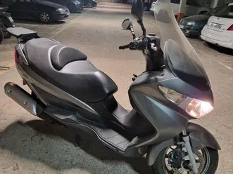 suzuki burgman 125 cc