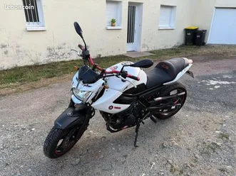 yamaha xj6 a2