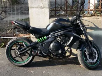 moto kawasaki er6n
