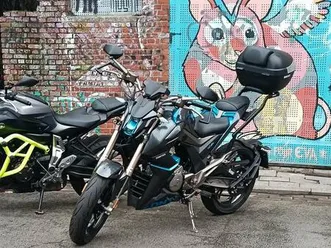 ② zontes 125u (2022) sleutelloos