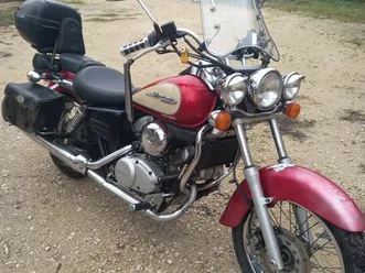 moto honda shadow 125