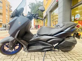 yamaha - xmax 300