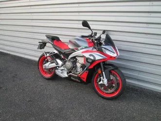 aprilia tuono 660