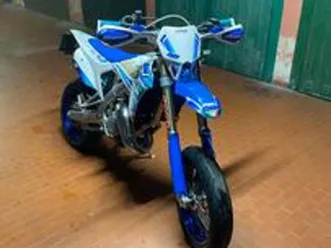 tm smr 125 fi 2023 biposto