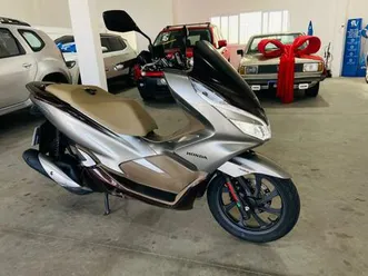 honda pcx 150 dlx