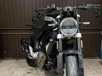 husqvarna svartpilen/vitpilen 401/ anfänger / a2 bike / nakedbike