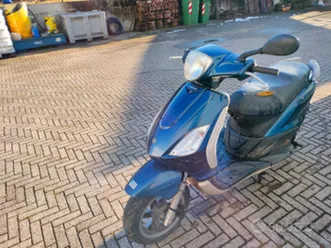 piaggio fly 50 2 t