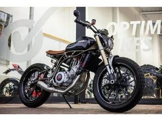 ccm spitfire stealth six ! low miles ! collector