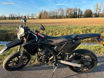 moto 50 cc rieju mrt
