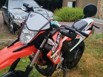 vends gilera smt 50 prix négociable