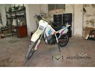 yamaha tt 600 bellgarda bianco