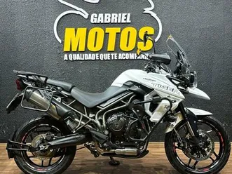 triumph tiger 800 xrx