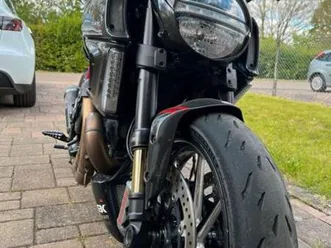 ducati diavel 1200