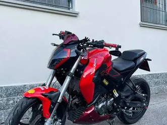 keeway rkf 125 rosso
