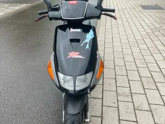 aprilia sr 50 roller