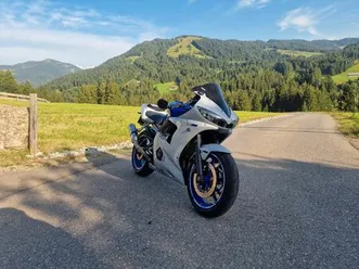 yamaha yzf r6 rj05