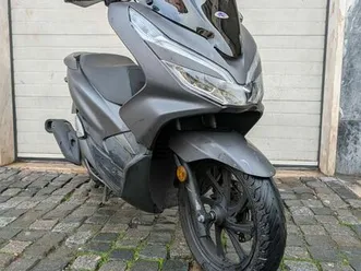 honda pcx 125 cc pontinha e famões