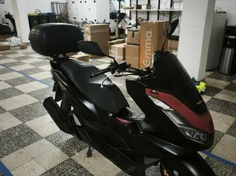 honda pcx 2022 lisboa benfica