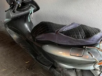 sprzedam yamahe majesty 125 dziewkowice