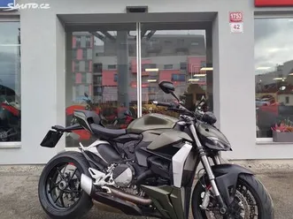 ducati streetfighter v2 streetfighter v2, 1.majitel | sauto.cz