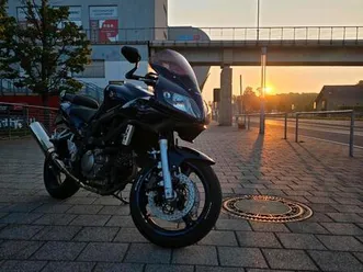 suzuki sv650s
